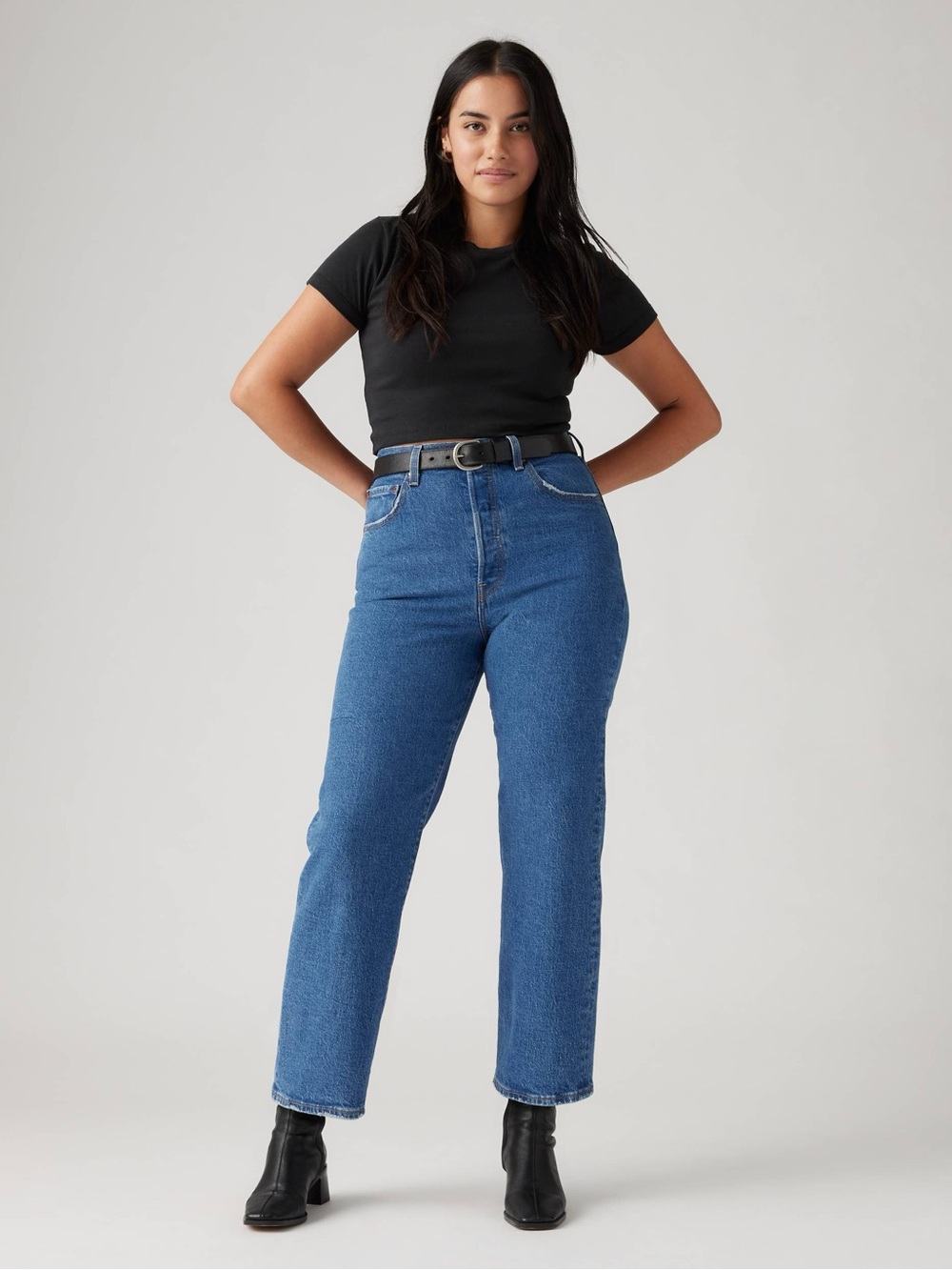 LEVIS // Ribcage Straight Ankle Jeans - Size 27